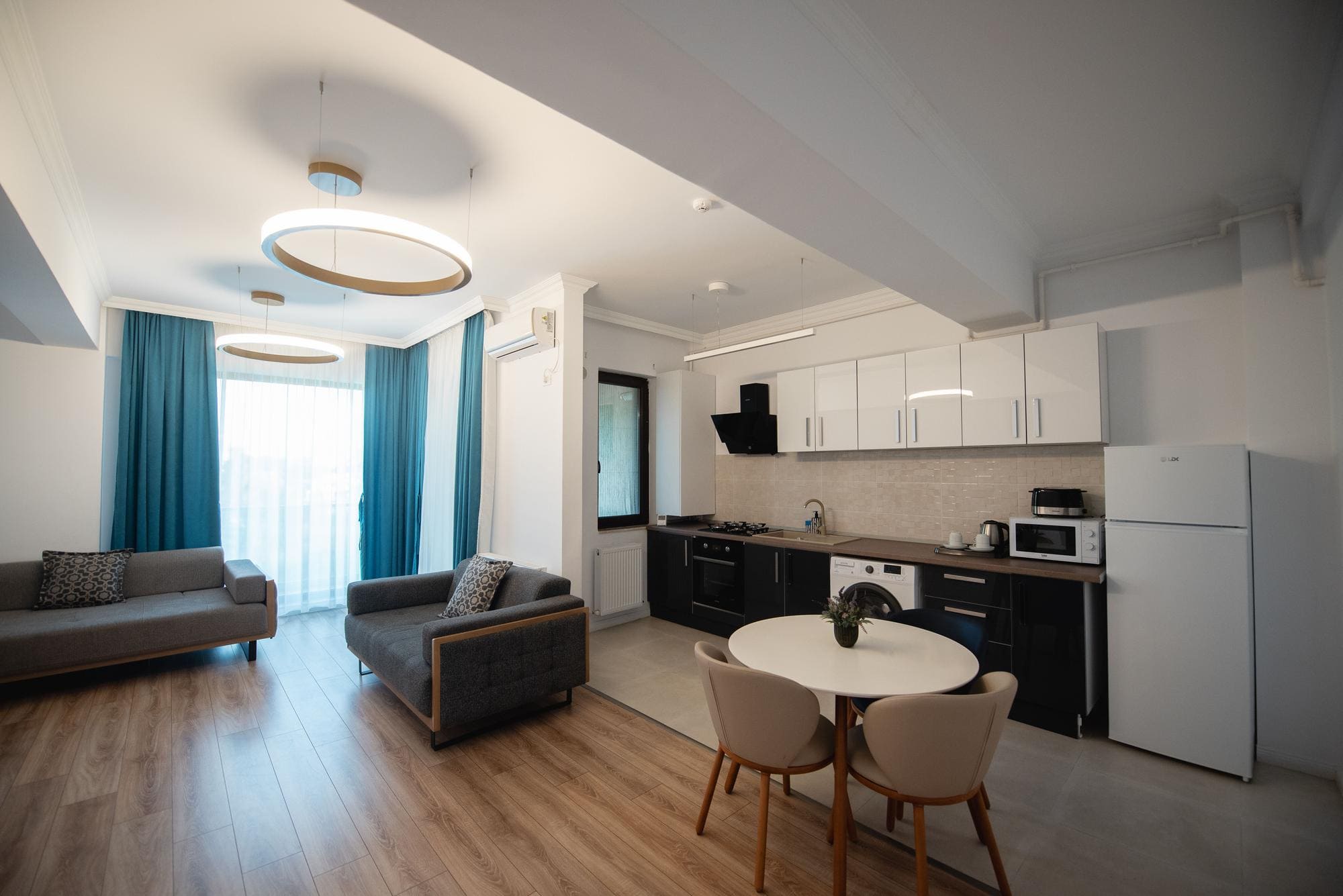 Apartament deluxe Mamaia